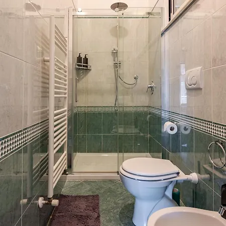 Villa Elegance - With Garden And Private Gym