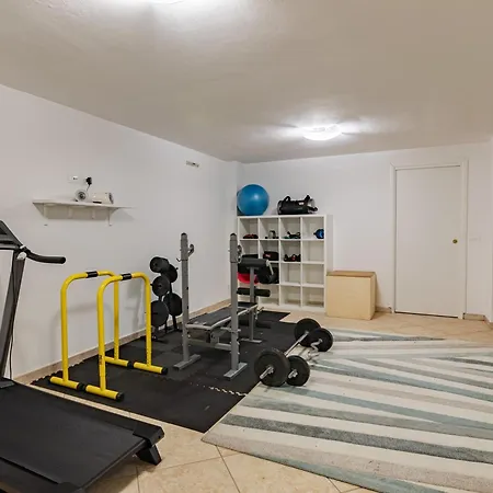 Villa Elegance - With Garden And Private Gym Livorno
