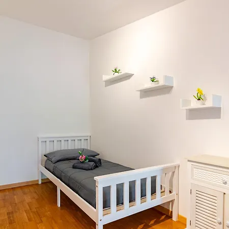 Elegance - With Garden And Private Gym